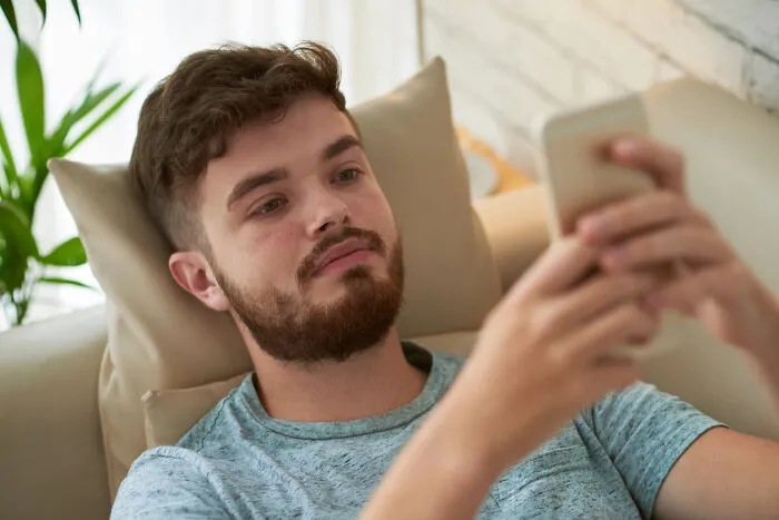 30 People Who Came Across Their Significant Other’s Posts On Reddit Detail What Happened Next