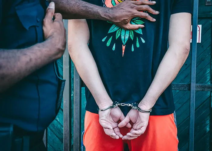 45 Police Officers Share The Stupidest Criminals They’ve Ever Encountered