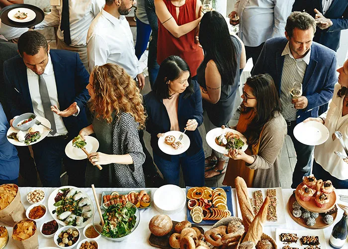 “Get Out ASAP”: 43 People Divulge Industry Secrets That May Change How You View The World