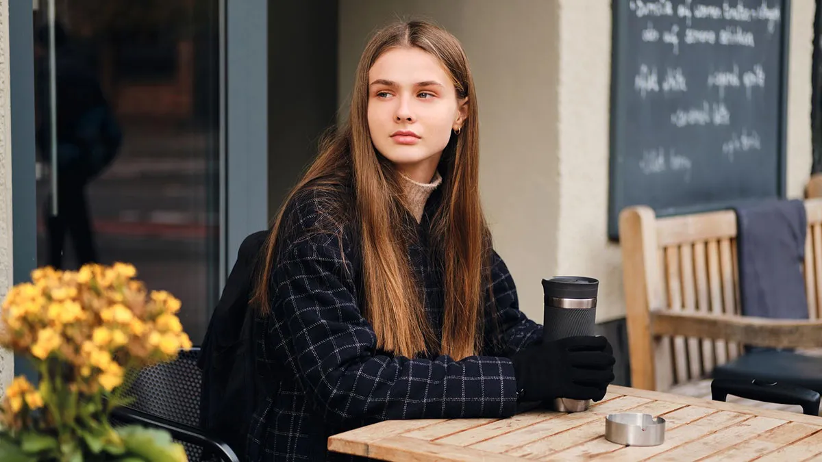 Couple’s Quiet Coffee Date Takes A Strange Turn When Staff Notices Wife Doesn't Order