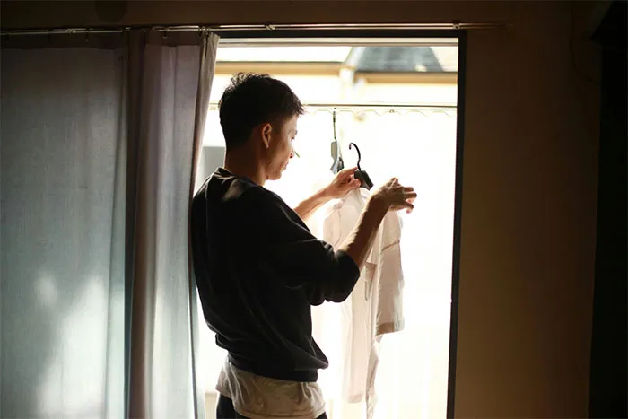 These 43 Women Are Dumbfounded By Their Discoveries About Men After Living With One