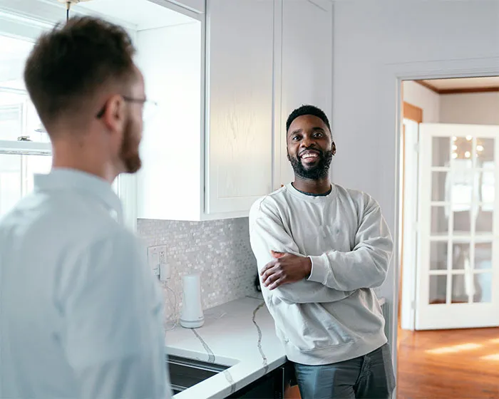 “Faked A Miscarriage In My All-White Bathroom”: 47 Things That Got Guests Banned For Good