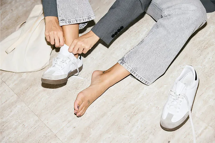 “Faked A Miscarriage In My All-White Bathroom”: 47 Things That Got Guests Banned For Good