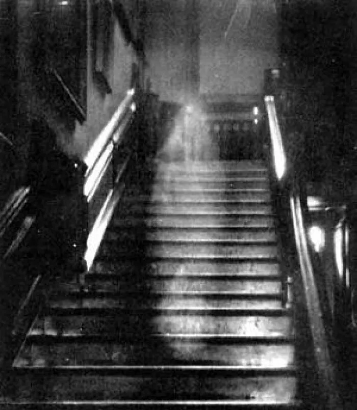 20 Fotos reales que permanecen sin explicación hasta el día de hoy