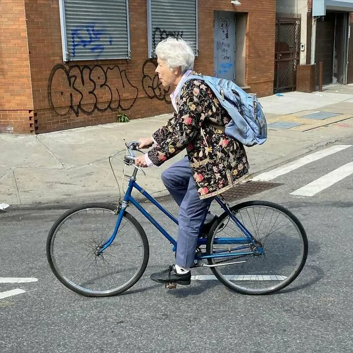 50 Classy Grandparents Proving That Being Cool Has Nothing To Do With How Old You Are