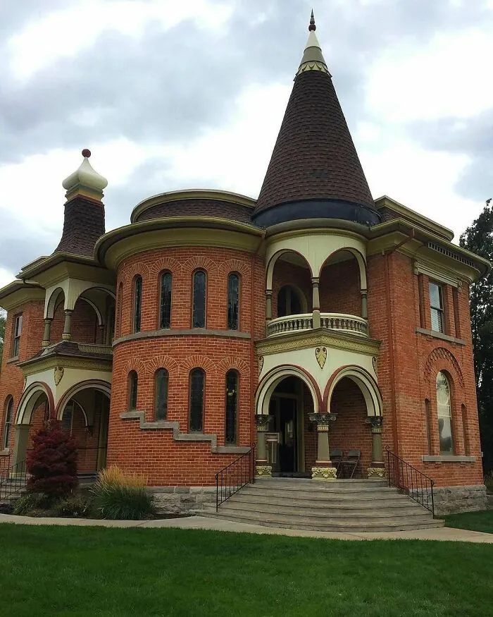 Smyth Mansion Circa 1889, Designed By S.t. Whitaker, The Mansion Is A Good Example Of Victorian Eclectic Style