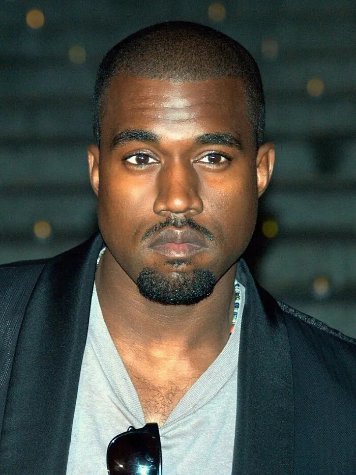 46 Celebrity Encounters That Were So Bad, It Left A Sour Taste In People’s Mouths