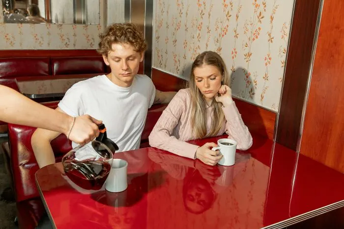 48 Times People Dated Such Stupid People They Had To Wonder How They Survived To Adulthood