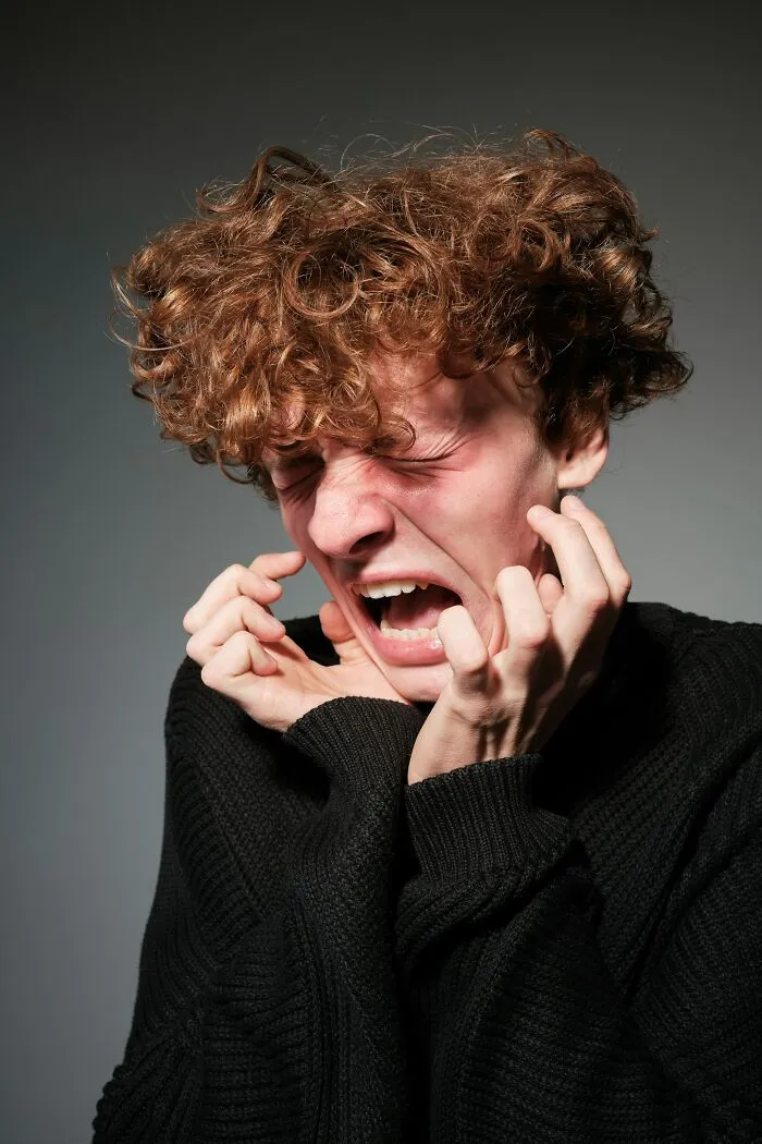 “I Thought I Died”: 46 Times People Didn’t Have To Leave Their Home To Be Scared To The Bone