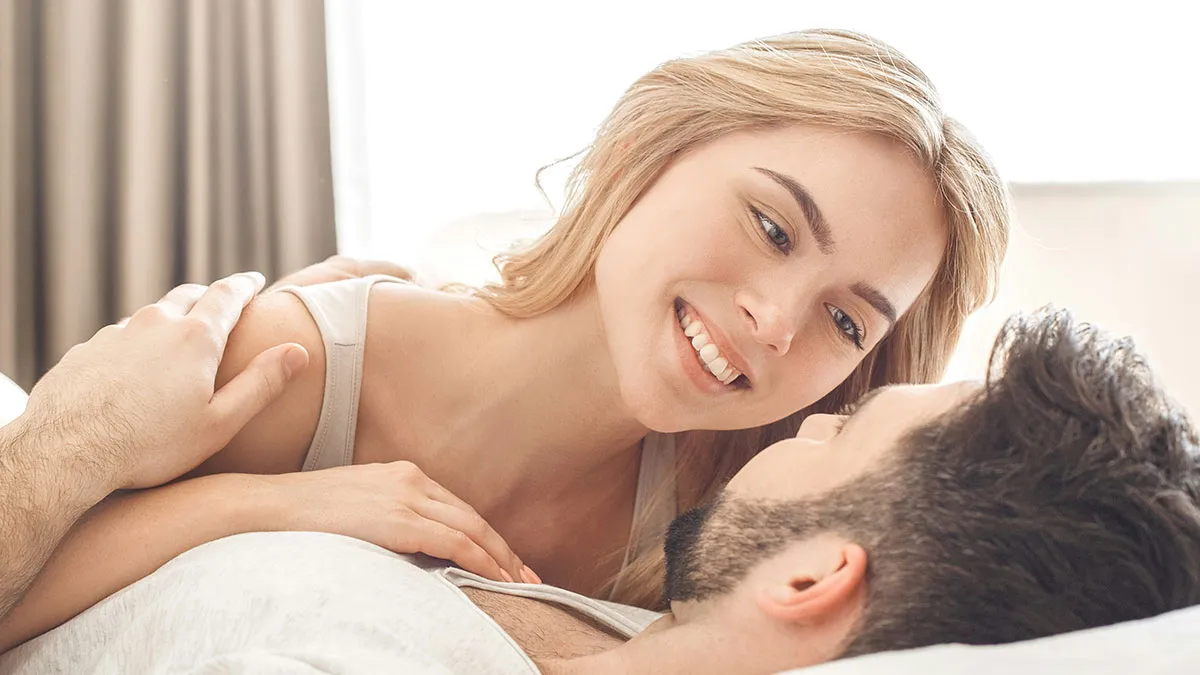 Guy Goes To Antarctica For A Year, GF Horrified After He Comes Back Rude And Full Of Secrets