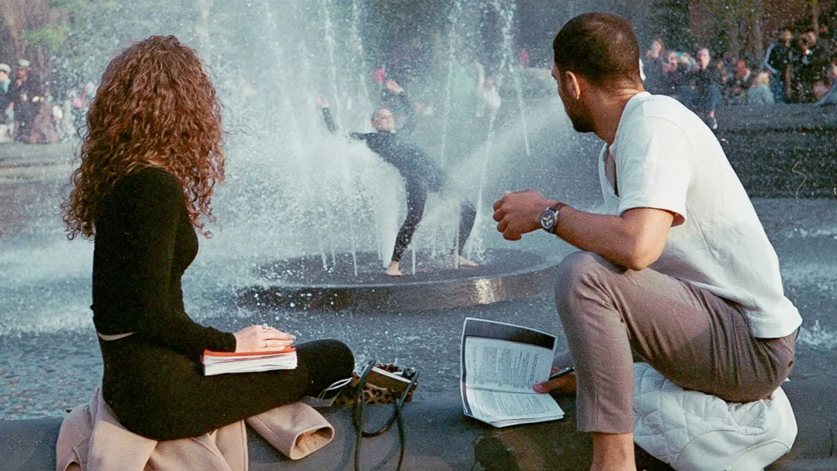50 Unforgettable Moments Captured On The Streets By Billy Dinh