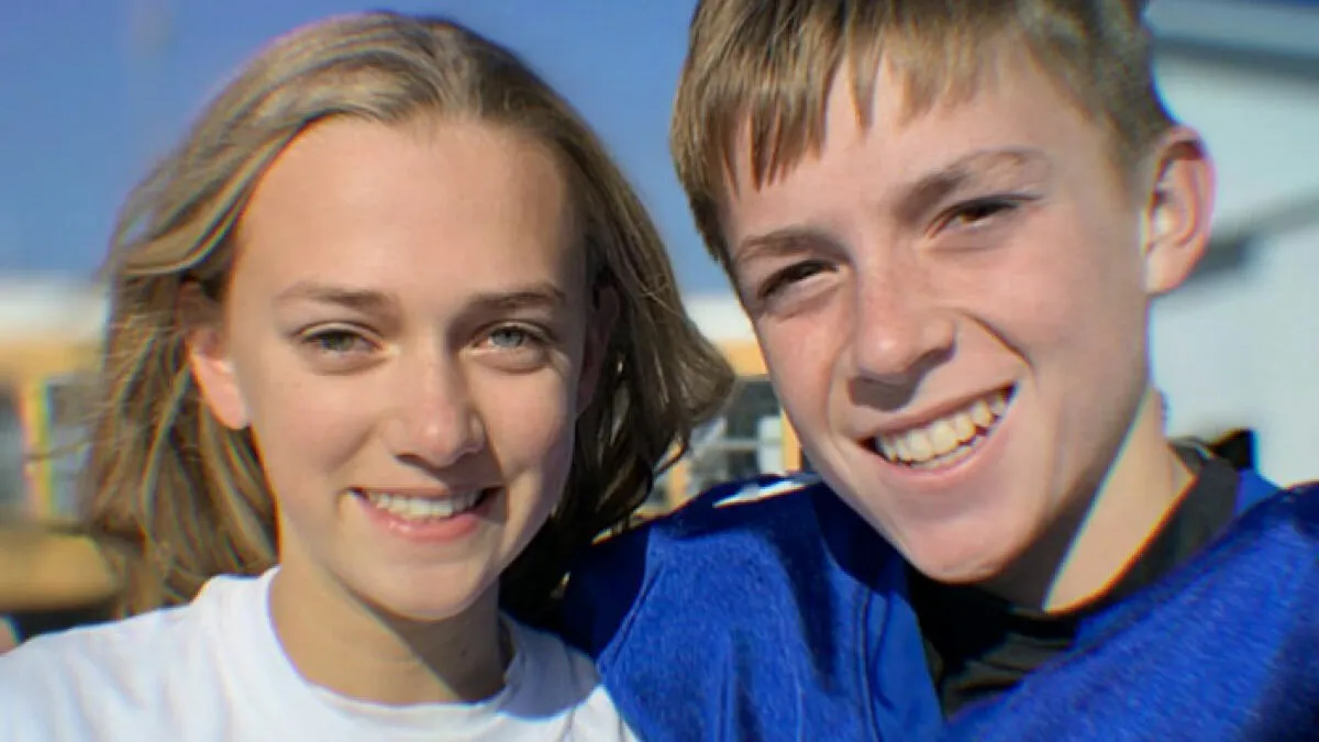 Teen Tormented By Bully Over Texts For Two Years, Finds Out It’s Her Mother