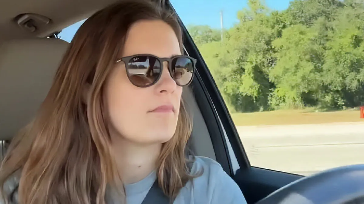 People Applaud Mom For Giving "Reality Check" To Daughter, 6, Her Reaction Goes Viral