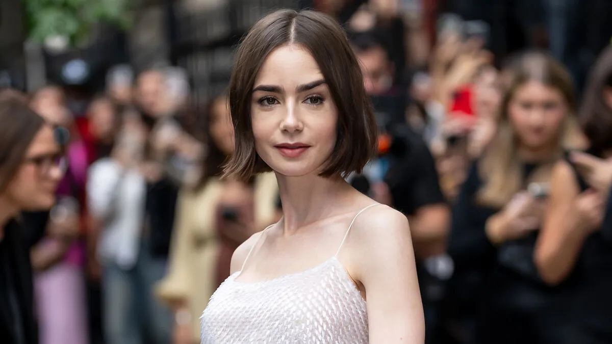 “The Era Of Extreme Thinness”: Lily Collins’ Skinny Appearance Sparks Concern Among Fans
