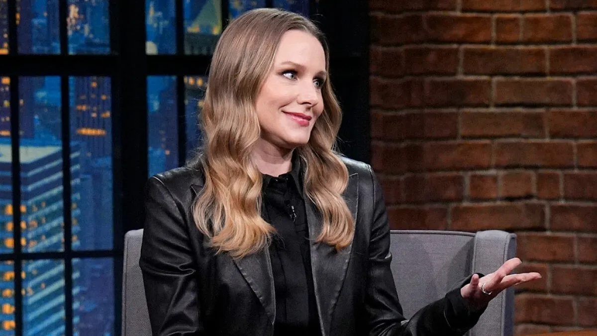 Kristen Bell Reveals The Simple Biohacking Trick She Uses To Stay Fit. Experts Back It Up