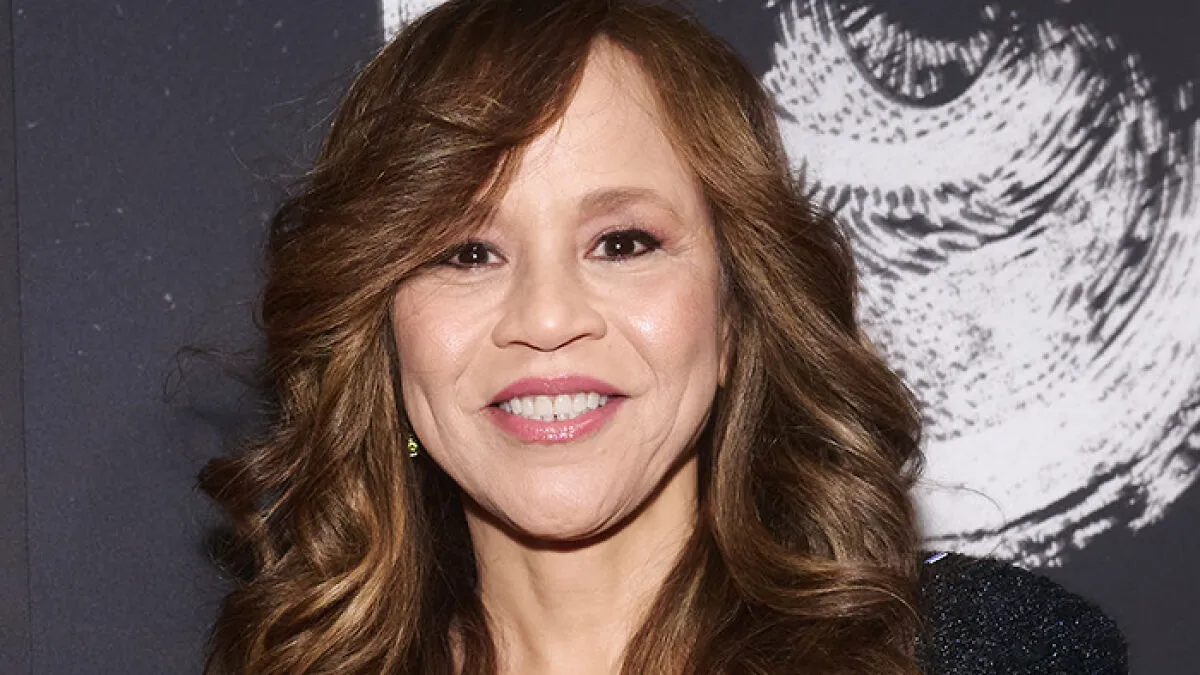 Rosie Perez Reveals Woody Harrelson's Comment About Her Body While Filming Intimate Scene: "I Was So Afraid"