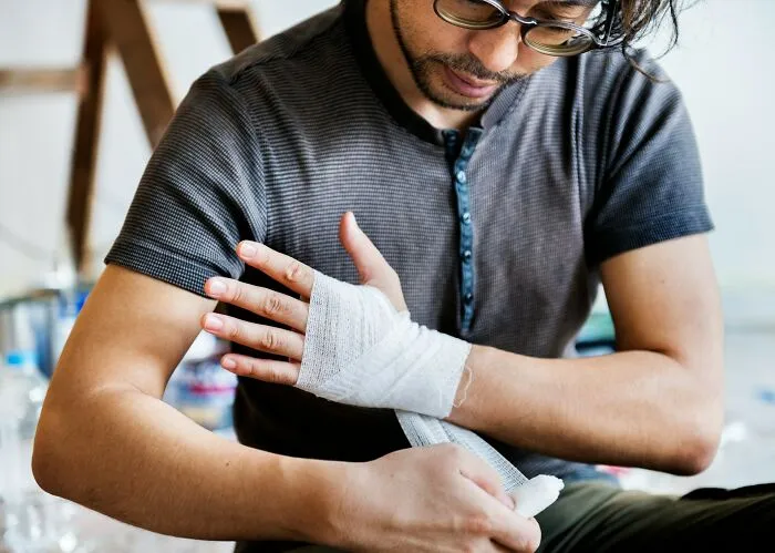 “How Dumb Can You Be?”: 45 Times People Got Fired And Had No One But Their Stupid Selves To Blame