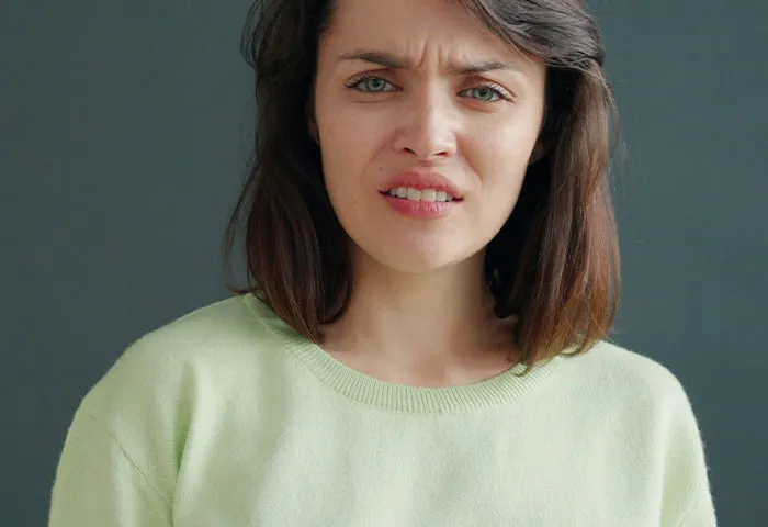 “3rd Date She Soiled Her Pants”: 47 Times People Couldn’t Believe How Gross Their Partners Were Being