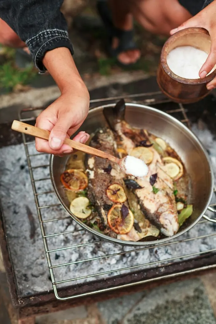 “Everybody Thinks You Got A Michelin Star”: 47 Fancy Cooking Techniques That Are Shockingly Easy