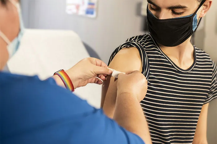 Doctors Expose 42 Health Myths That Never Seem To Go Away