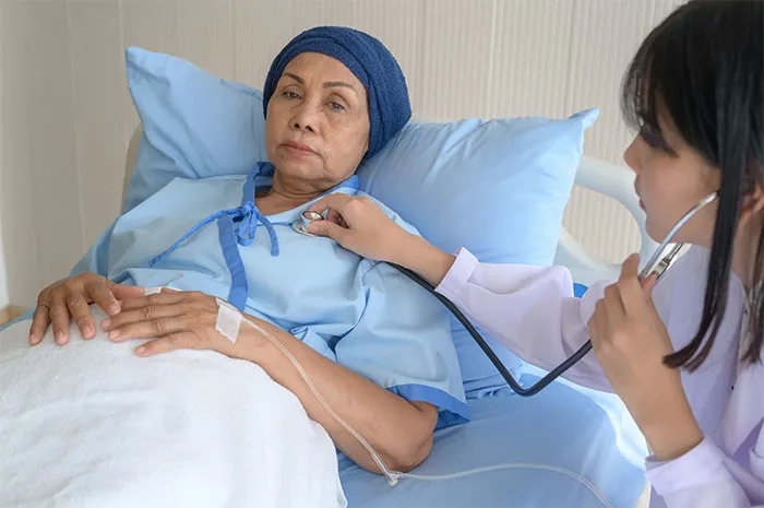 Doctors Expose 42 Health Myths That Never Seem To Go Away
