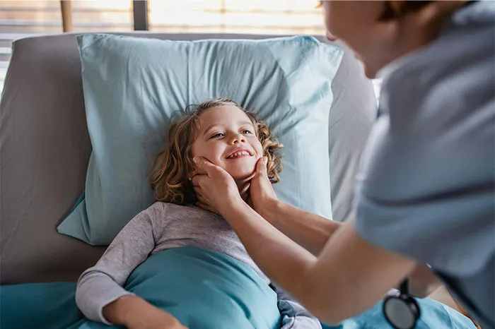 49 Stories From Medical Professionals Who Caught Patients Faking It