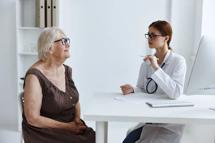 20 Médicos comparten los casos más horribles que no pueden olvidar (Advertencia de contenido sensible)