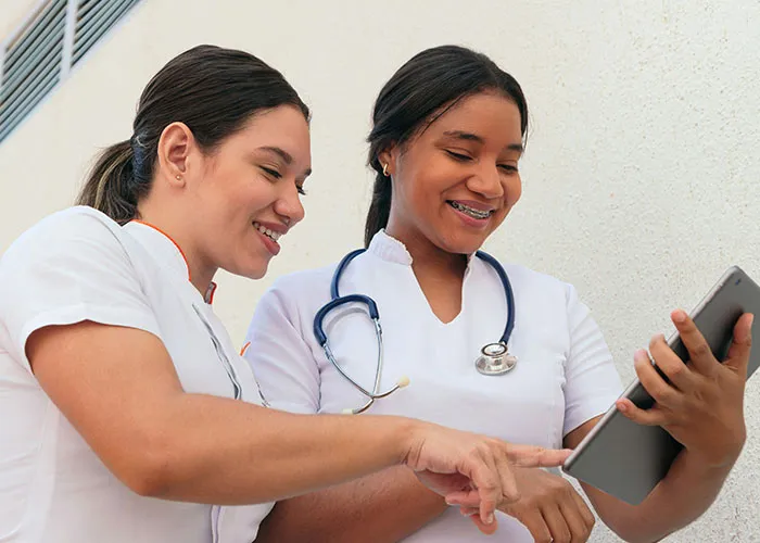 43 Facepalm-Worthy Doctor’s Visits People Wish They Could Forget: “I Still Have Flashbacks”