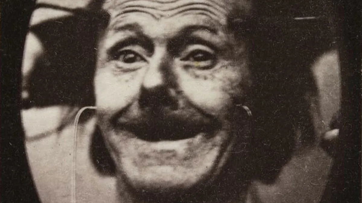45 Creepy Photographs Of Facial Expressions That Were Part Of A 19th-Century Experiment