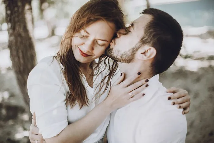 44 Men Who Are Happily Married Share Their Secrets To Healthy Relationships