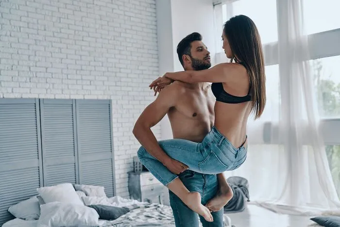 30 People Who Came Across Their Significant Other’s Posts On Reddit Detail What Happened Next