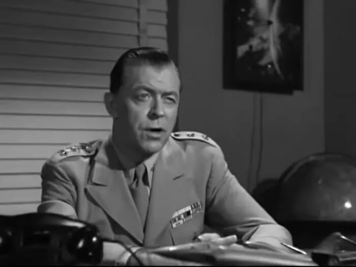 Plan 9 From Outer Space (1959)