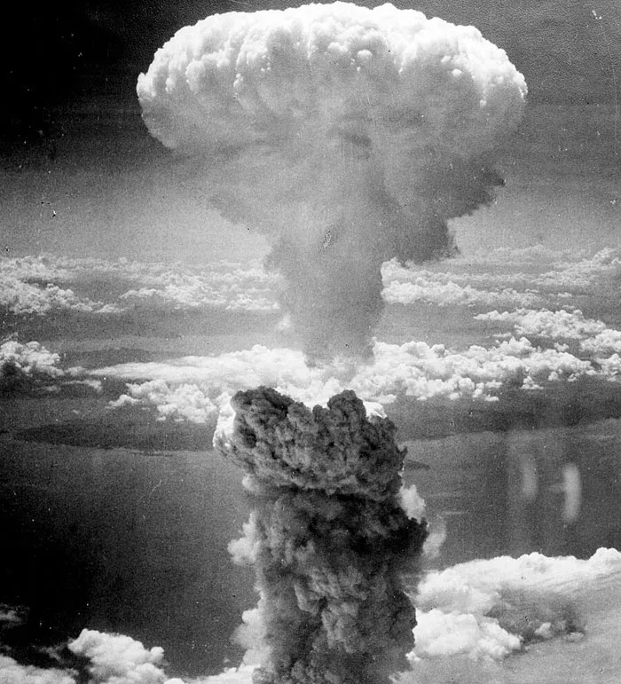 "A Magnitude 10 'Bruh' Moment": 42 Insane History Moments That Don't Seem Real
