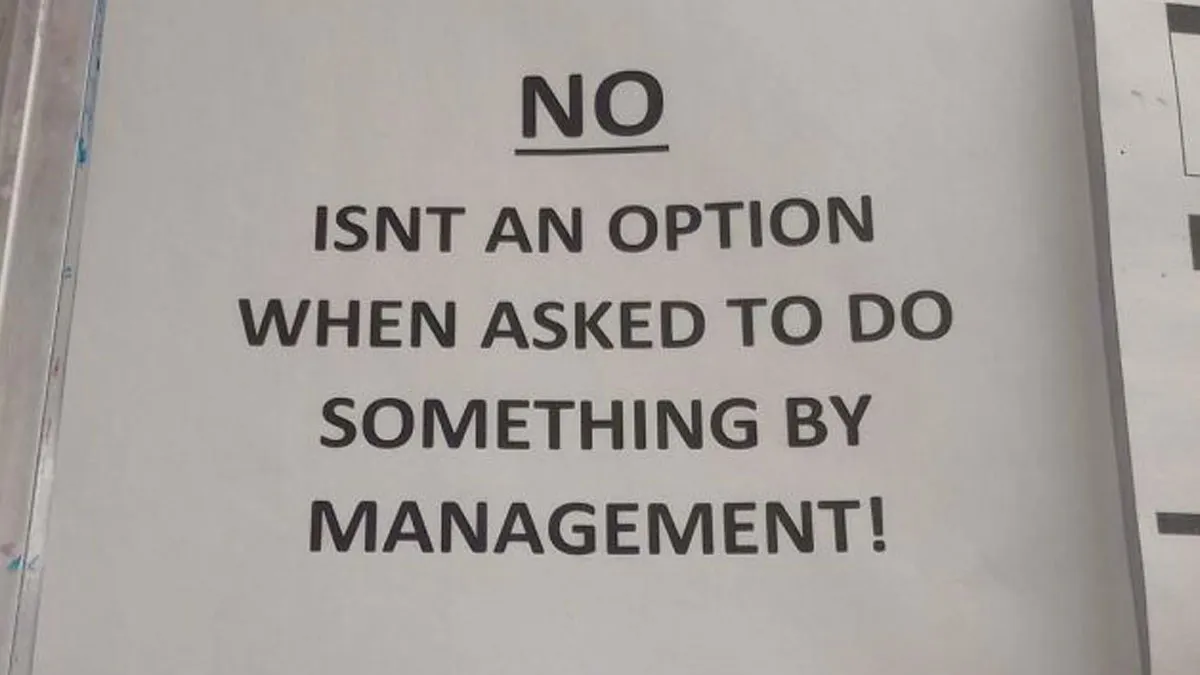 50 Screenshots And Photos From People Who Have The Worst Bosses Ever