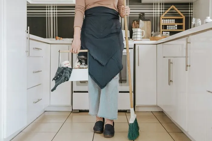 50 Men Who Were So Helpless, Their Partners Felt More Like Caretakers Than Girlfriends