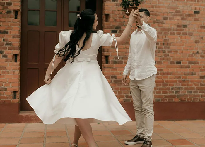 44 People Spilled Their True Feelings About Weddings, And They're Ruthless
