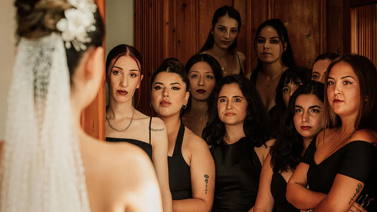 44 People Spilled Their True Feelings About Weddings, And They're Ruthless