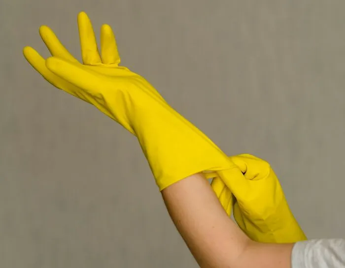 42 Guests Who Saw The Most Chaotic Items On Wedding Registries