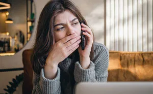 Mom Thinks A Sorry Text Will Be Enough To Compensate For Babysitter's Ruined Laptop