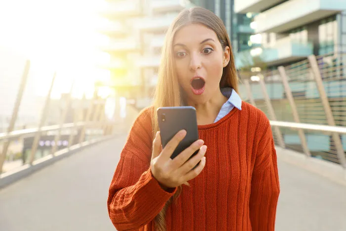30 Secrets People Found On Their Partner's Phone That They Wished They Never Did