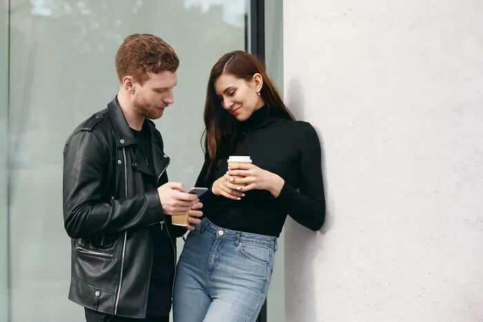 30 Secrets People Found On Their Partner's Phone That They Wished They Never Did