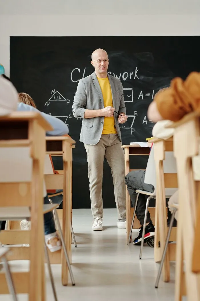 47 Times Teachers Dropped Most Savage Comments In Class