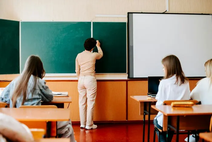 47 Times Teachers Dropped Most Savage Comments In Class