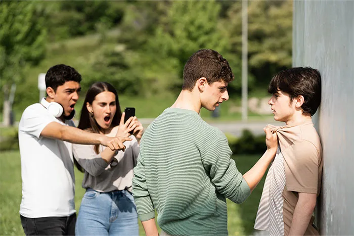 “I Don’t Regret That”: 44 Times People Made Their Bullies Feel Sorry For Their Actions