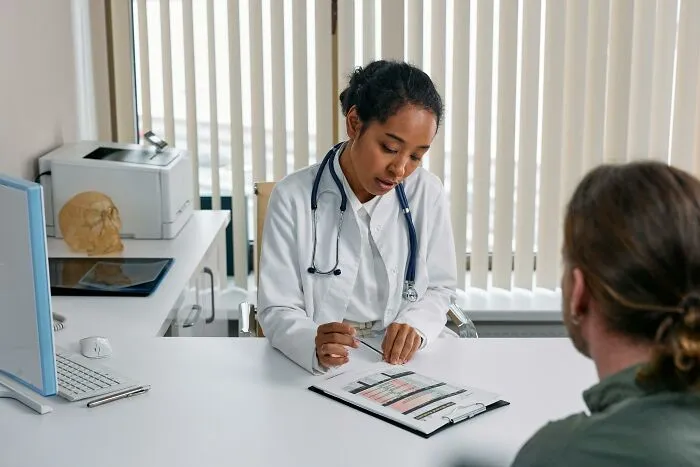 46 Delusional Patients That Thought Doctors Wouldn’t Find Out Their “Secret”