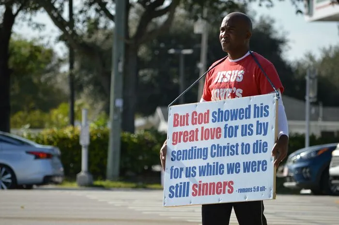 30 Captivating Tales Of Nice People Who Turned Out To Be Just Wolves In Sheep’s Clothing