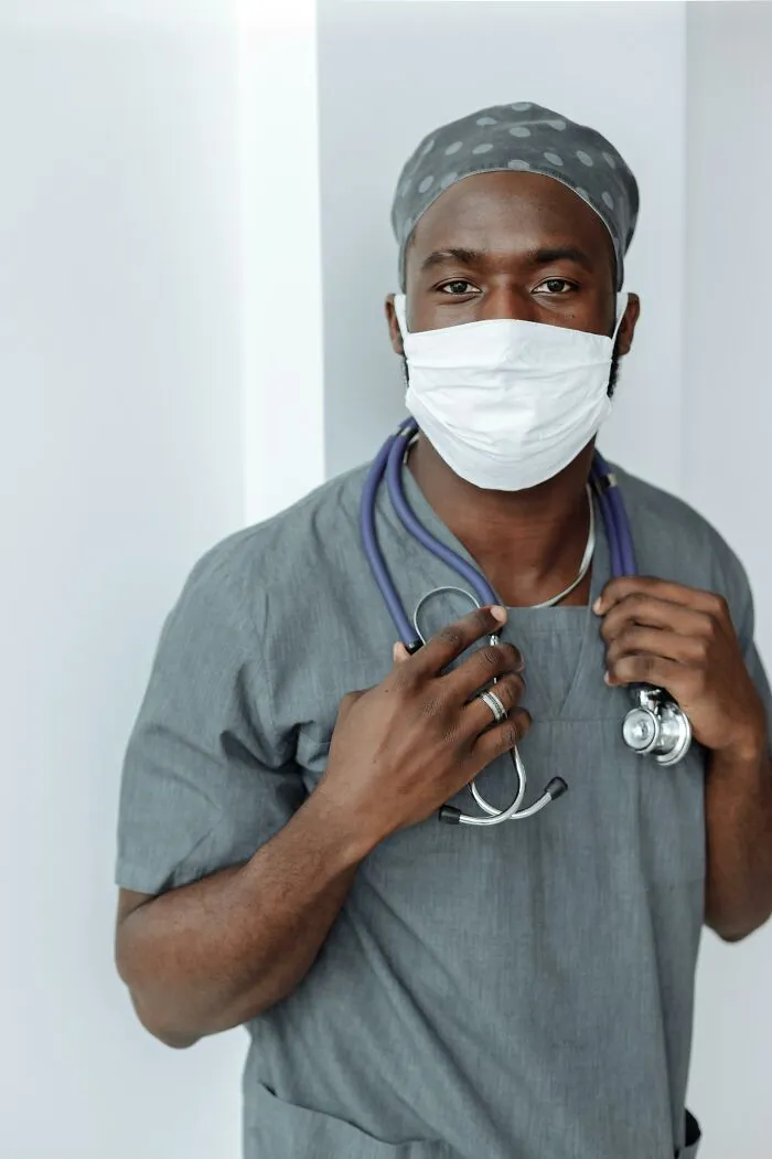 46 Delusional Patients That Thought Doctors Wouldn’t Find Out Their “Secret”
