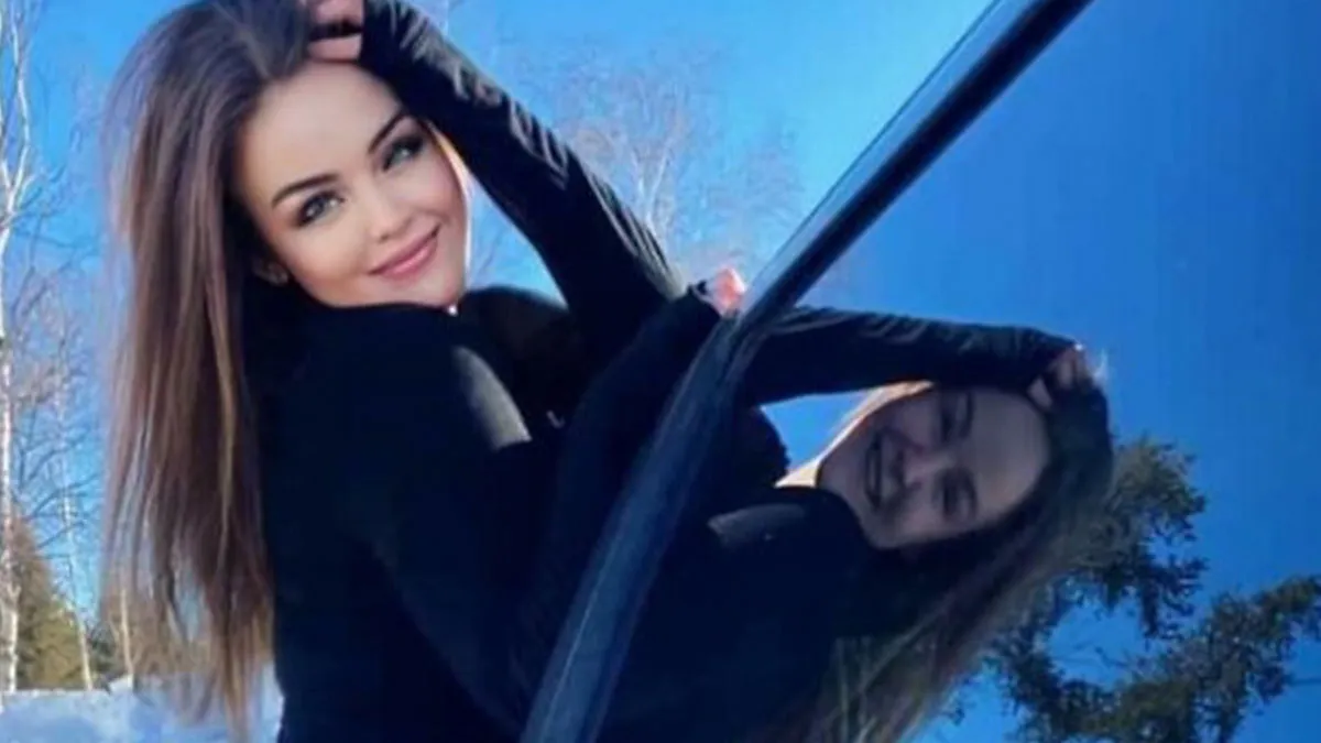 49 People Who Were So Out Of Touch With Reality, They Really Thought Someone Would Fall For Their Fake Photos (New Pics)