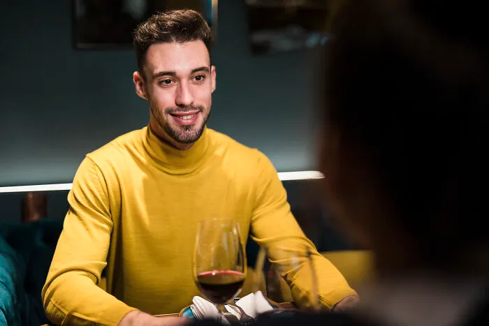 “I Didn’t Give Out My Number”: 48 Red Flag Tests Women Swear By