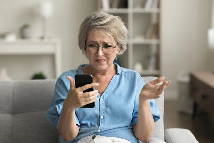 31 Moments Parents Got Technology So Wrong Their Kids Couldn’t Stop Laughing